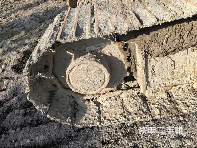 左驅(qū)動(dòng)輪(行走機(jī)構(gòu)) 左驅(qū)動(dòng)輪(行走機(jī)構(gòu))