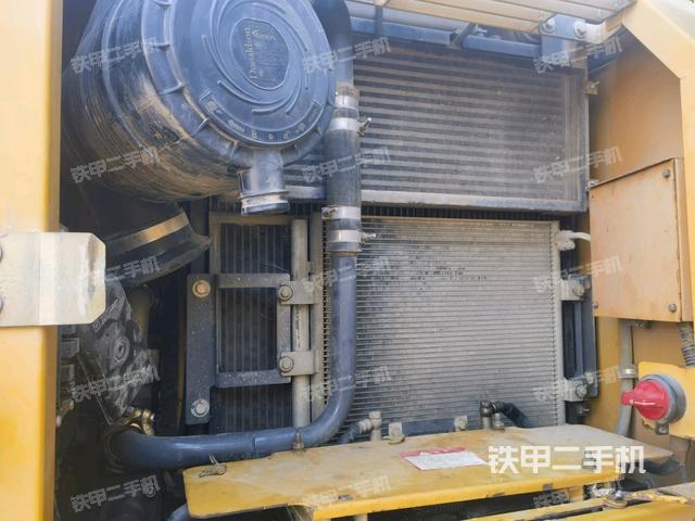 散熱器正面（大件艙室）