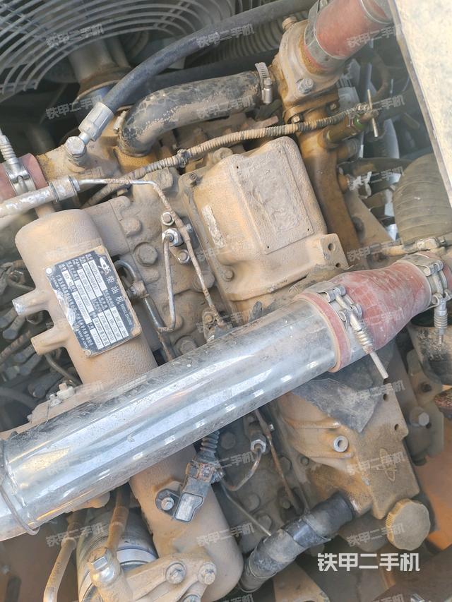發(fā)動機(jī)室(上車部件) 發(fā)動機(jī)室(上車部件)