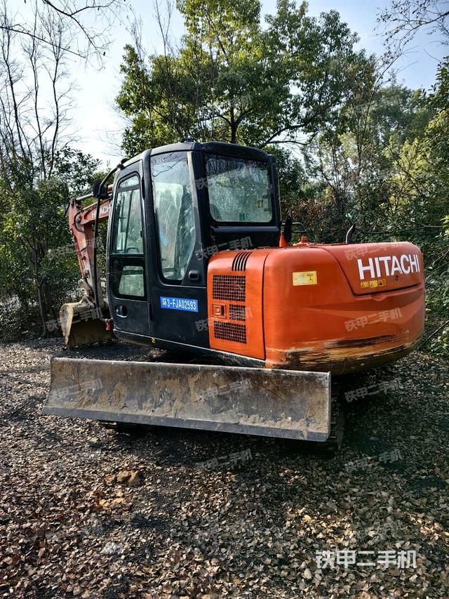 右后45(整機外觀) 右后45(整機外觀)