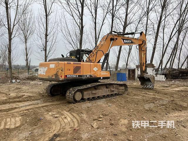 整機(jī)右后45°(整機(jī)外觀) 整機(jī)右后45°(整機(jī)外觀)
