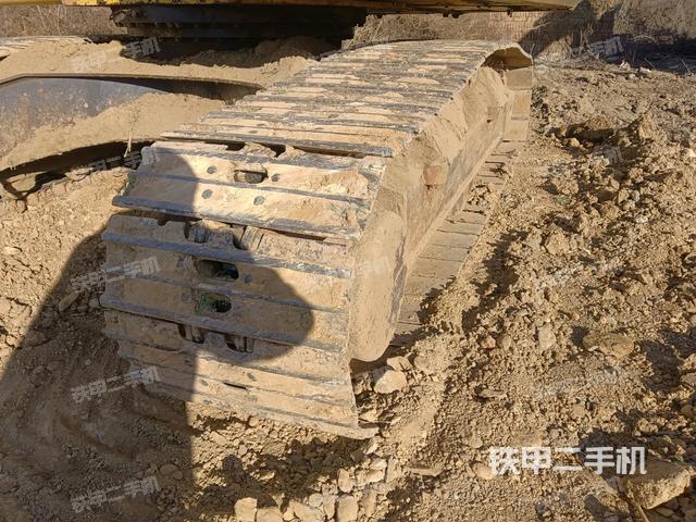 單側履帶整體（整機外觀）