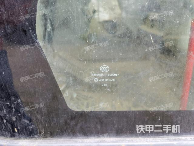 后窗玻璃角標(biāo)（駕駛室部分）