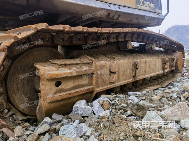 右側(cè)履帶整體（行走機(jī)構(gòu)）