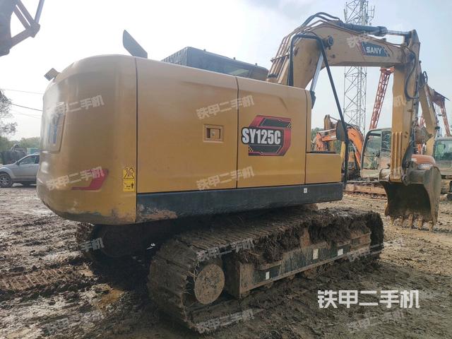 右后45(整機(jī)外觀) 右后45(整機(jī)外觀)