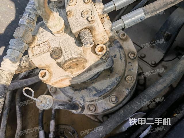 回轉(zhuǎn)馬達(dá)(上車(chē)部件) 回轉(zhuǎn)馬達(dá)(上車(chē)部件)