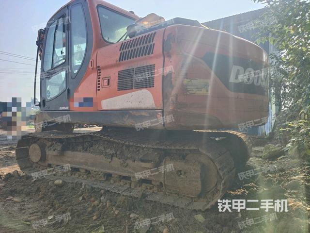 左后45(整機(jī)外觀) 左后45(整機(jī)外觀)