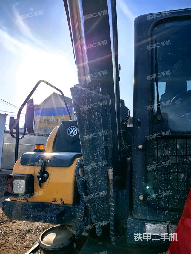 大臂根部?斜(工作和回轉(zhuǎn)裝置) 大臂根部?斜(工作和回轉(zhuǎn)裝置)