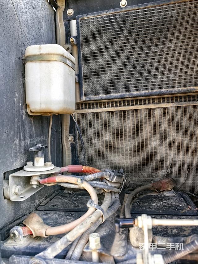 散熱器室(大件艙室) 散熱器室(大件艙室)