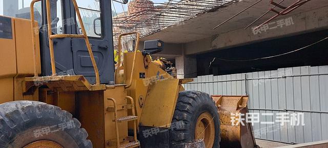 工作裝置整體（整機(jī)外觀及大件）