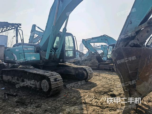 右前45(整機(jī)外觀) 右前45(整機(jī)外觀)