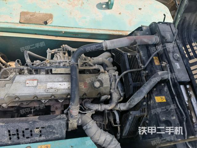 發(fā)動(dòng)機(jī)室(上車(chē)部件) 發(fā)動(dòng)機(jī)室(上車(chē)部件)