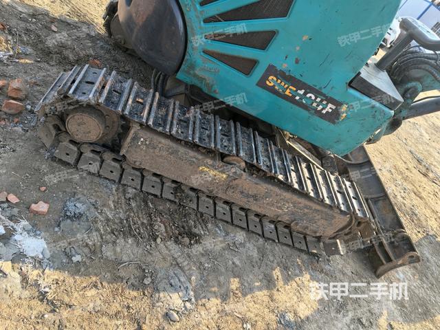 右側(cè)履帶整體?（行走機(jī)構(gòu)）