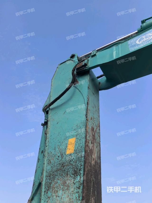 小臂整體左后（工作和回轉(zhuǎn)裝置）