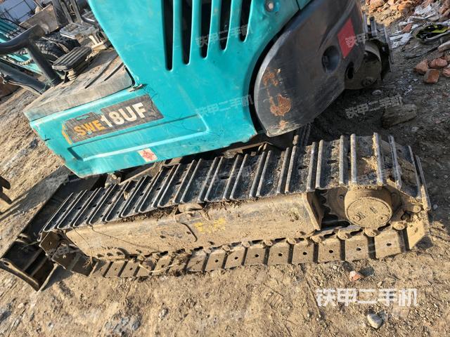 左側(cè)履帶整體?（行走機(jī)構(gòu)）