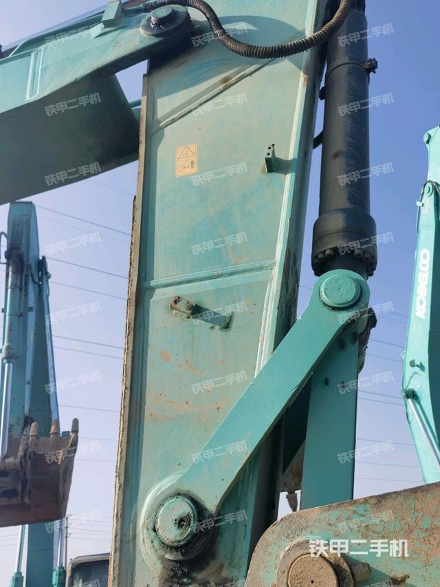 小臂整體左后（工作和回轉(zhuǎn)裝置）