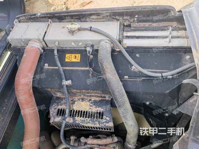 水箱+風(fēng)扇特寫（上車部件）