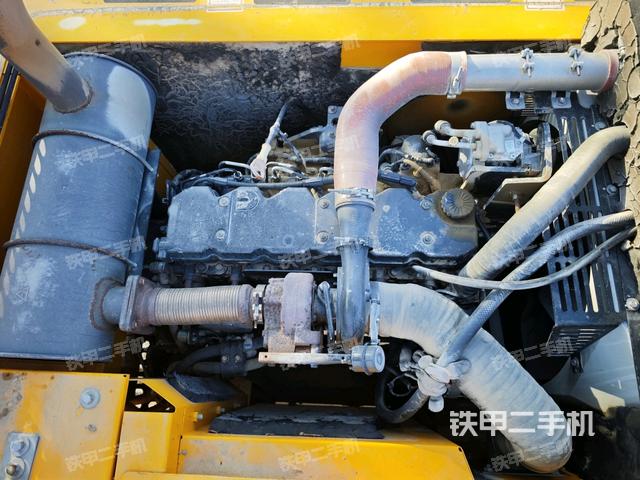 發(fā)動(dòng)機(jī)整體俯視（整機(jī)外觀）