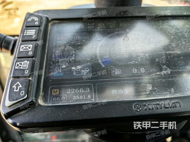 小時(shí)表（駕駛室部分）