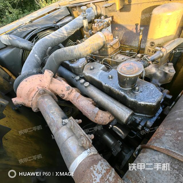 氣門室蓋螺絲特寫（上車部件）