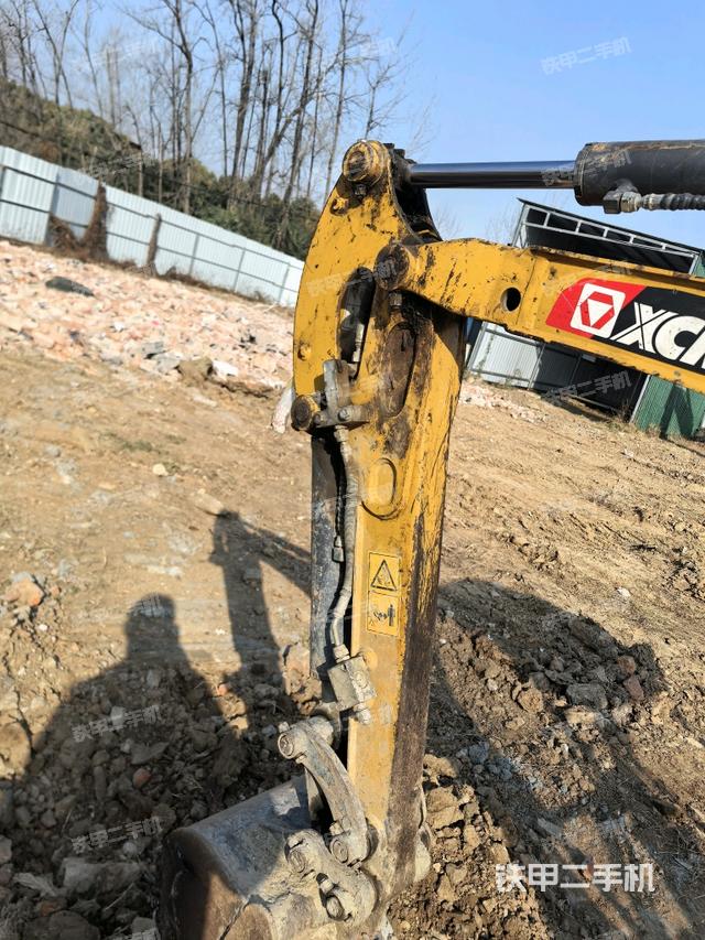 小臂整體左后（工作和回轉(zhuǎn)裝置）