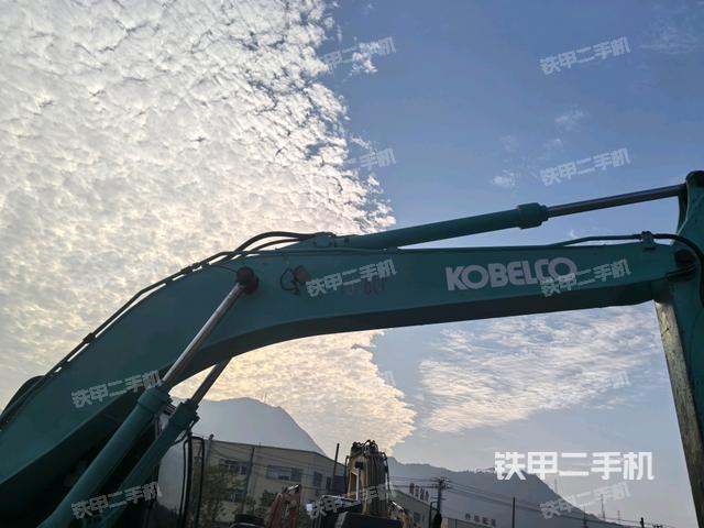 大臂整體?右側(cè)（工作和回轉(zhuǎn)裝置）