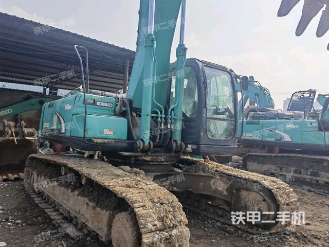 右前45(整機(jī)外觀) 右前45(整機(jī)外觀)