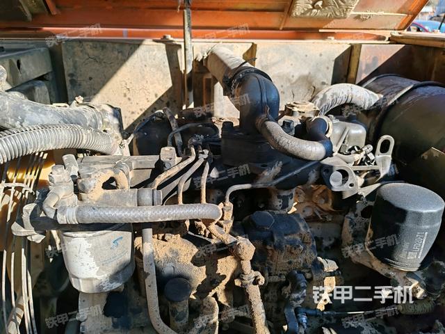 發(fā)動(dòng)機(jī)室(上車部件) 發(fā)動(dòng)機(jī)室(上車部件)