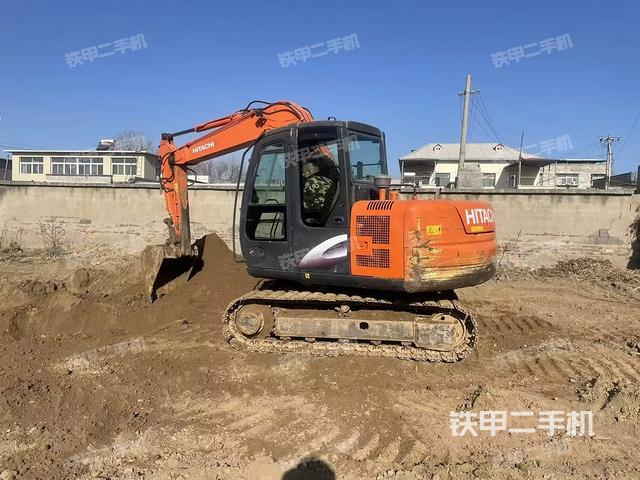 整機右后45°(整機外觀) 整機右后45°(整機外觀)