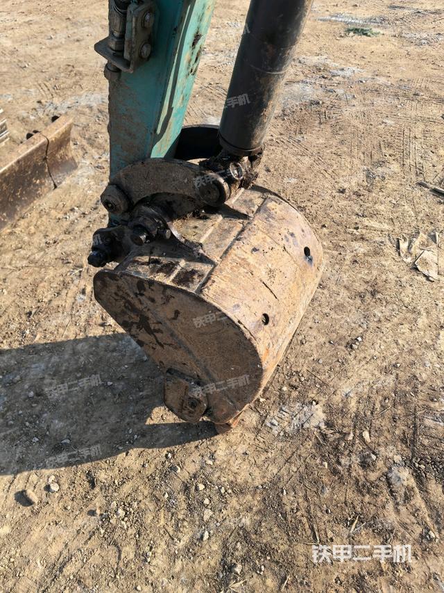 鏟斗45度（工作和回轉(zhuǎn)裝置）