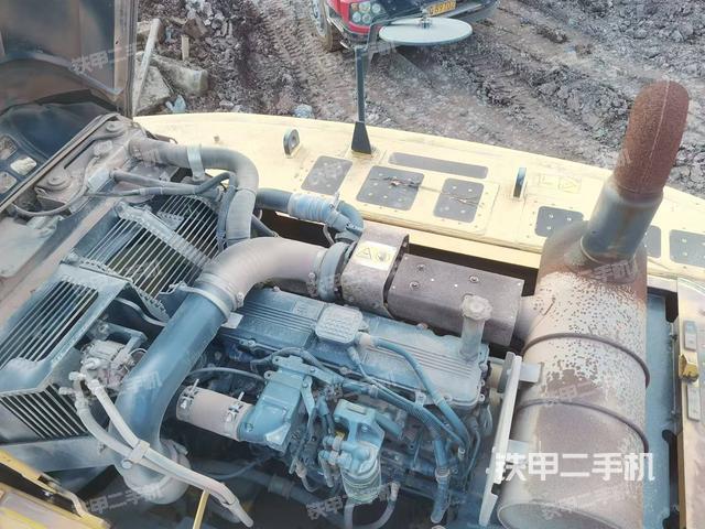 小松PC360-8M0挖掘机的设备实拍-第7张实拍照片
