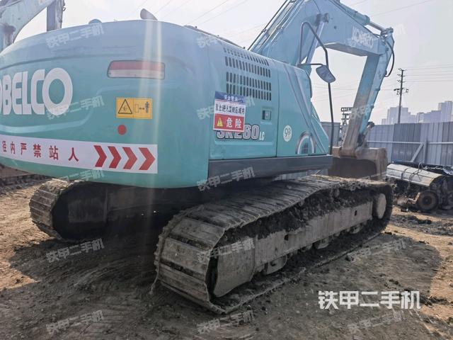 右后45(整機(jī)外觀) 右后45(整機(jī)外觀)