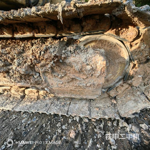 右導向輪（行走機構(gòu)）