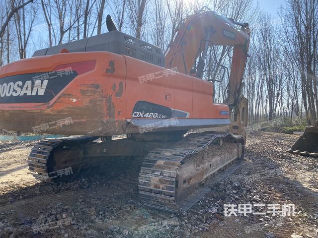 整機(jī)右后45°(整機(jī)外觀) 整機(jī)右后45°(整機(jī)外觀)