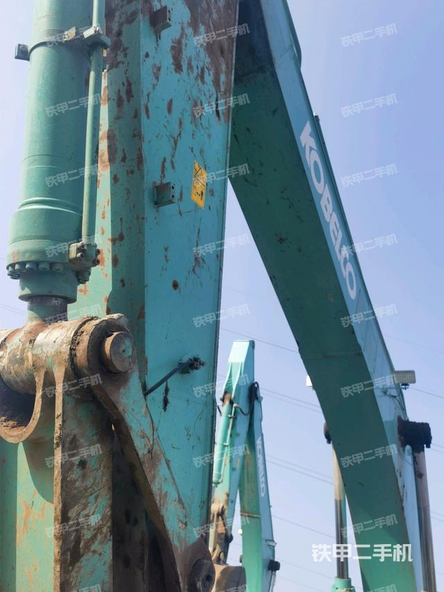 小臂整體左后（工作和回轉(zhuǎn)裝置）