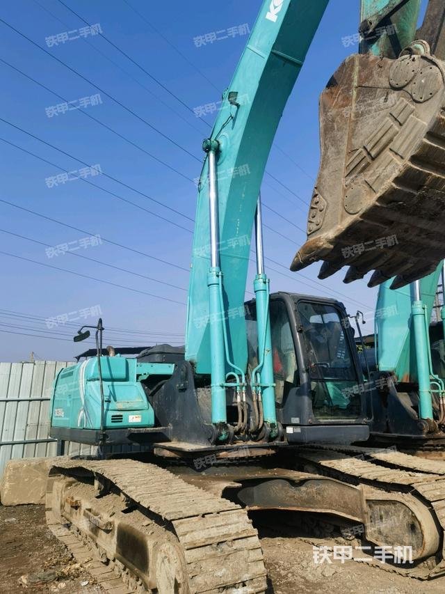 右前45(整機(jī)外觀) 右前45(整機(jī)外觀)