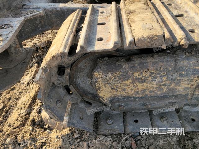 右導(dǎo)向輪（行走機(jī)構(gòu)）