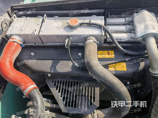 水箱+風(fēng)扇特寫(上車部件) 水箱+風(fēng)扇特寫(上車部件)