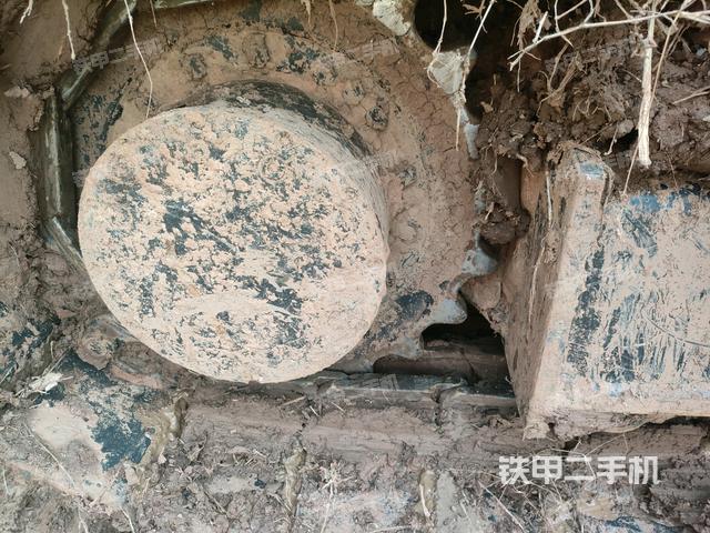 右驅(qū)動(dòng)輪(行走機(jī)構(gòu)) 右驅(qū)動(dòng)輪(行走機(jī)構(gòu))
