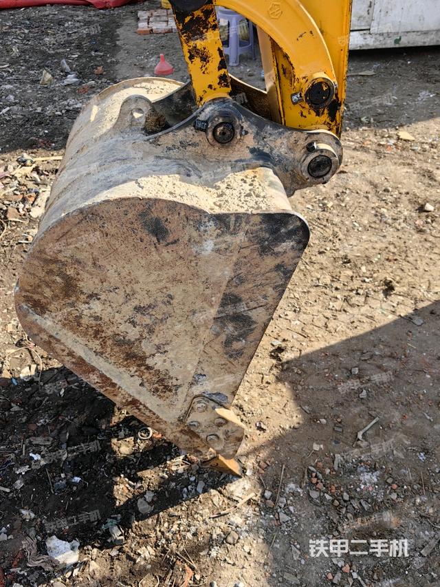 鏟斗45度（工作和回轉(zhuǎn)裝置）