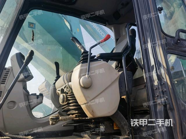 頂棚整體（駕駛室部分）