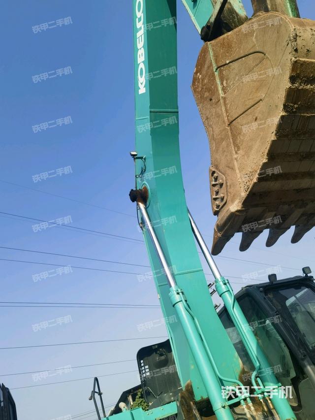 大臂整體?右側(cè)(工作和回轉(zhuǎn)裝置) 大臂整體?右側(cè)(工作和回轉(zhuǎn)裝置)