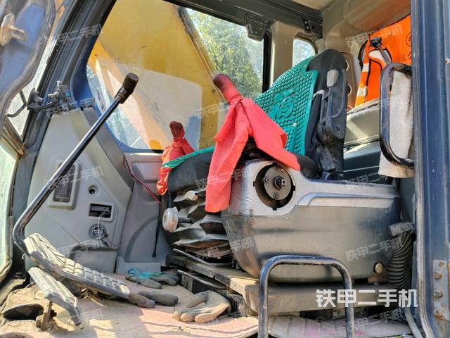 小時(shí)表(駕駛室部分) 小時(shí)表(駕駛室部分)
