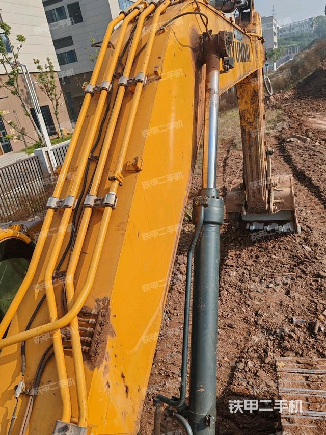 小臂整體右前（工作和回轉(zhuǎn)裝置）