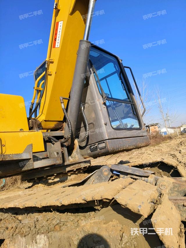 小臂整體左后（工作和回轉(zhuǎn)裝置）