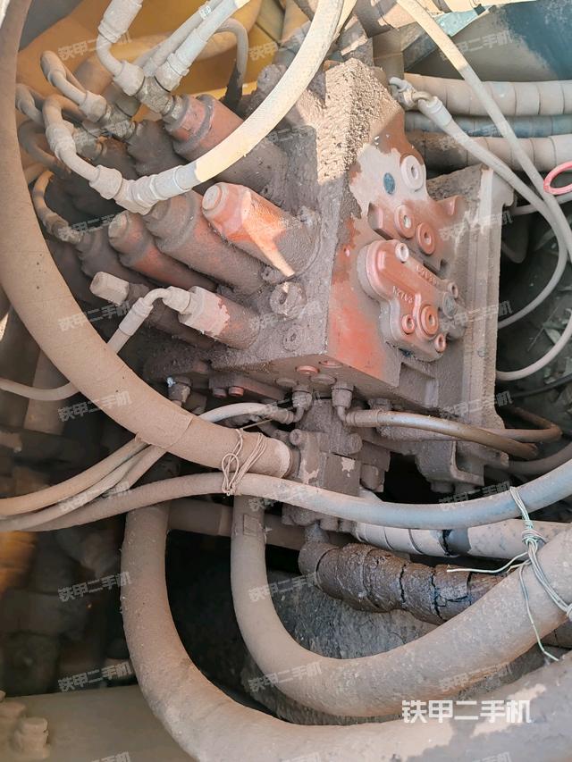 分配閥（上車部件）