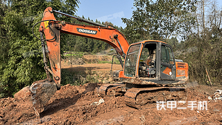 斗山DX130-9CN挖掘機(jī)
