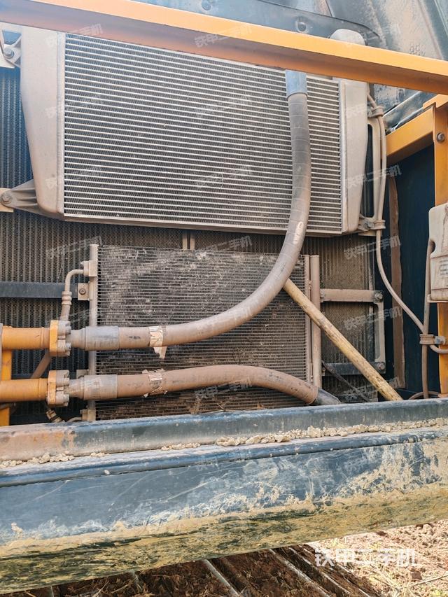 散熱器正面（大件艙室）