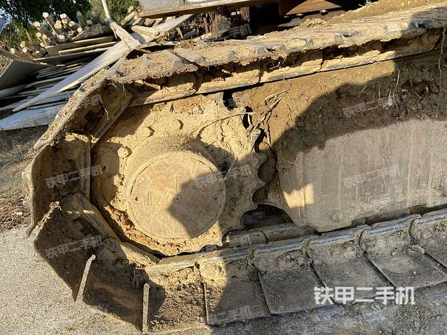 右驅(qū)動輪(行走機構(gòu)) 右驅(qū)動輪(行走機構(gòu))