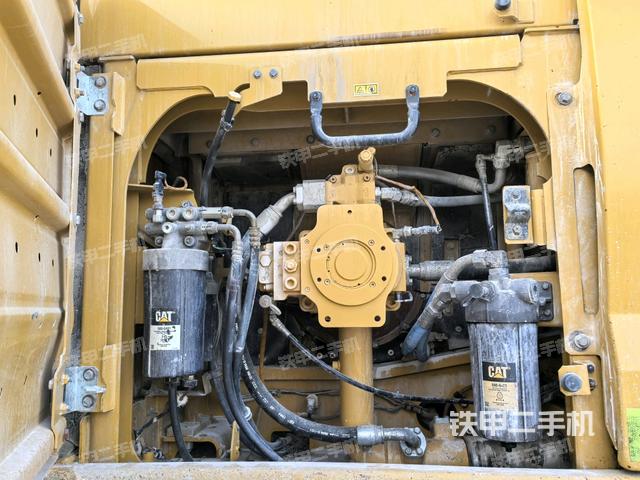 液壓泵室（大件艙室）